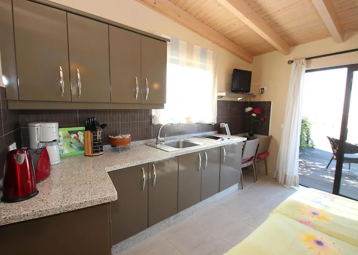 Kleines Mit Terrasse Fuer Zwei Personen By Interhome * Guía de Isora