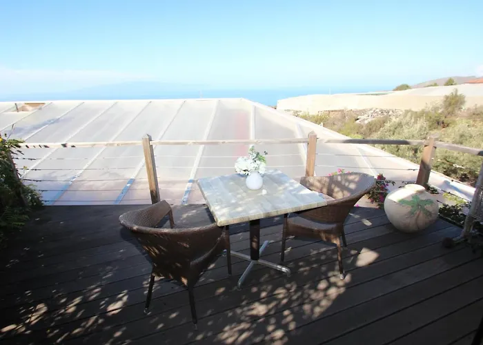 Kleines Mit Terrasse Fuer Zwei Personen By Interhome * Guía de Isora