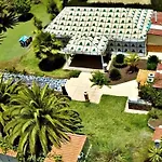 Kleines Mit Terrasse Fuer Zwei Personen By Interhome *